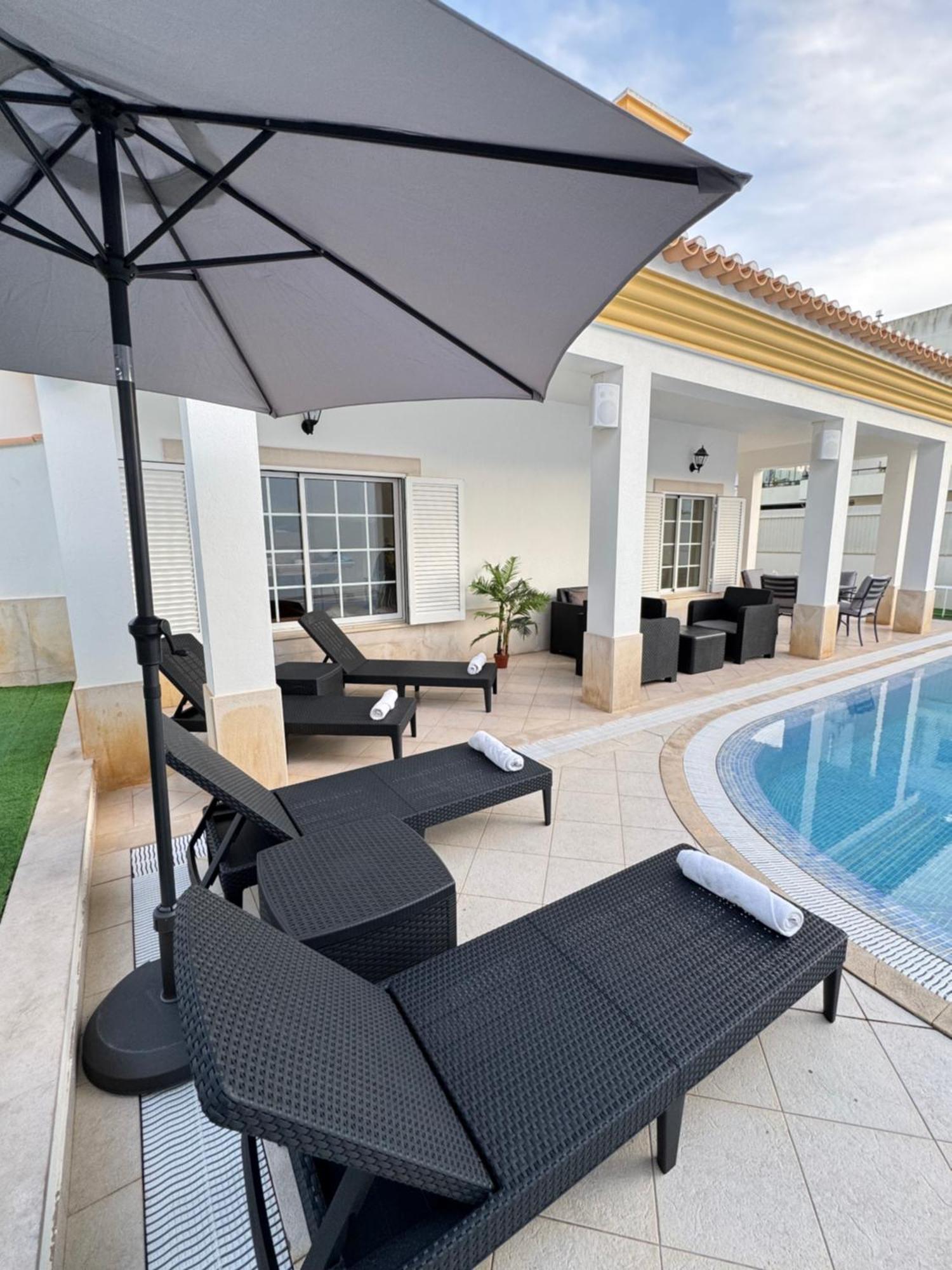 Villa Bonita Guesthouse Albufeira Old Town Kültér fotó